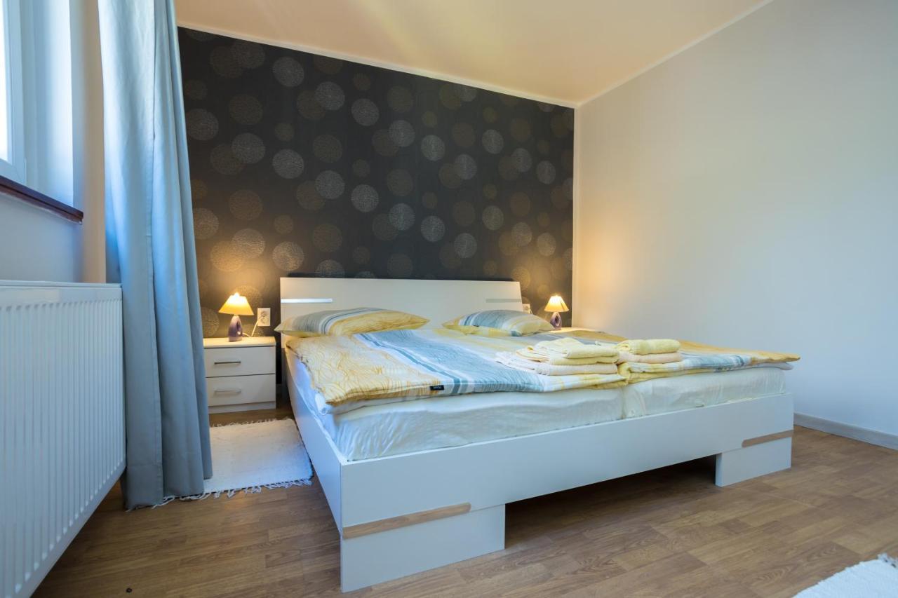 Apartman Marija Apartment Njivice Ngoại thất bức ảnh