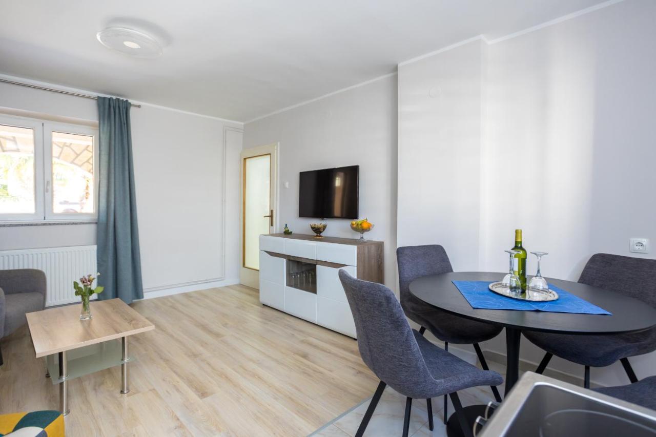 Apartman Marija Apartment Njivice Ngoại thất bức ảnh